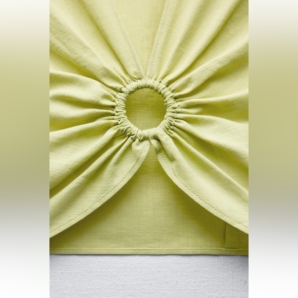 New ZARA Crop Top With Ring - Picture 8 of 9